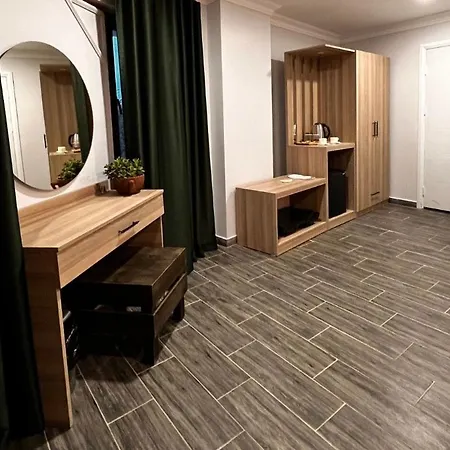 Nayada Spa Hotel